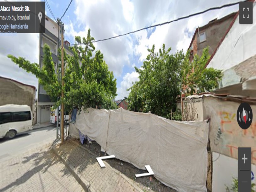 Arnavutköy Boğazköyde Satılık Arsa , 189 M2 Cadde Cephe Köşe Başı  Müstakil