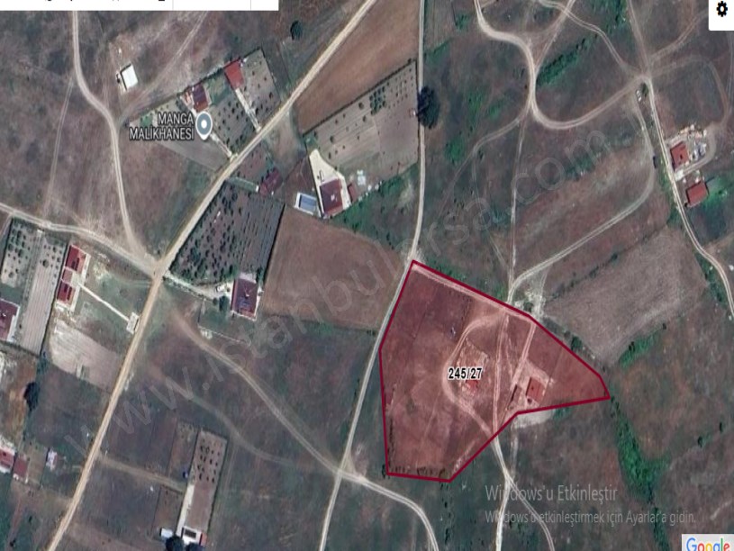 Çatalca Binkılıçta Satılık Arsa , 305 M2 Hisseli Çaplı Yolu Var 