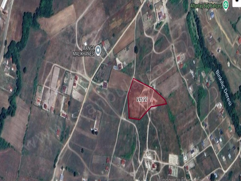 Çatalca Binkılıçta Satılık Arsa , 305 M2 Hisseli Çaplı Yolu Var 