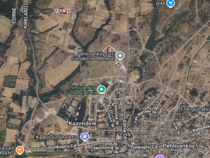 Kırklareli Pehlivanköy Kazımdirik Mah Satılık Arsa , 366 m2 Çaplı Yolu var 