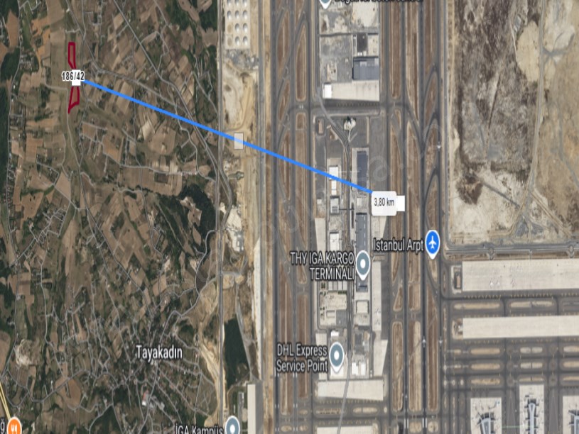 Arnavutköy Tayakadın Satılık Arsa , 308 m2 Merkezde Evlerin Yakını