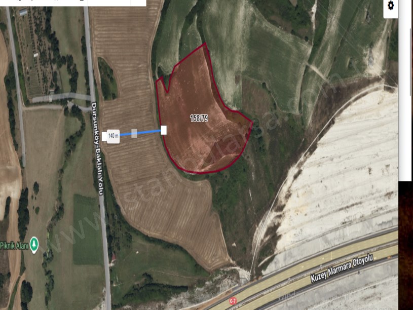  Arnavutköy Boyalıkta Satılık Arsa  , 250 M2 Hisseli Caddeye Yakın 