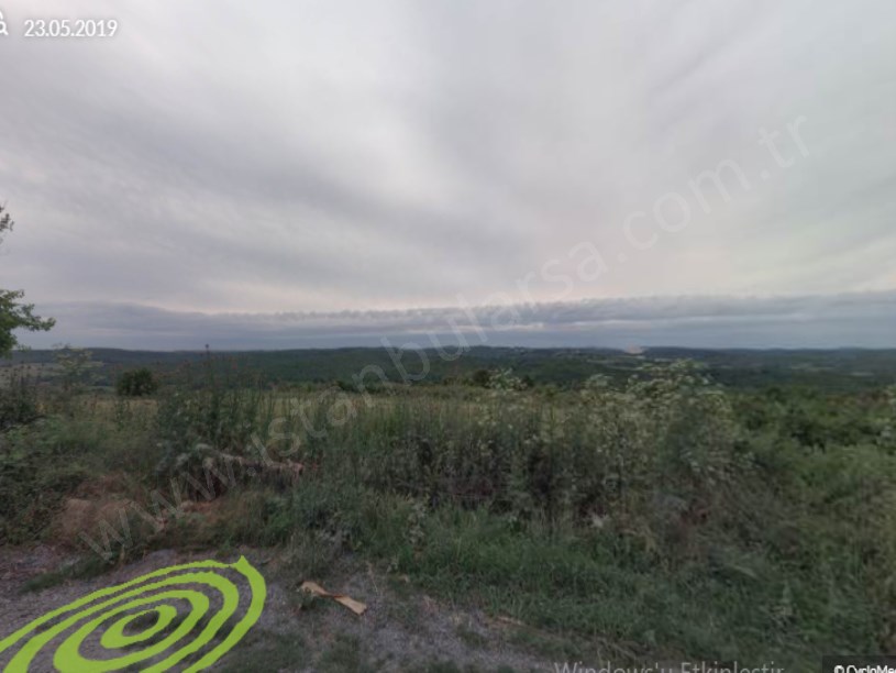  Arnavutköy Balabanda Satılık Arsa , 242 M2 Cadde Cephe  Merkezde 