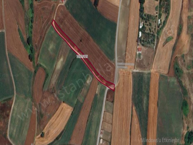 Silivri Akörende Satılık Arsa  , 401 M2 Çaplı Yolu Var 