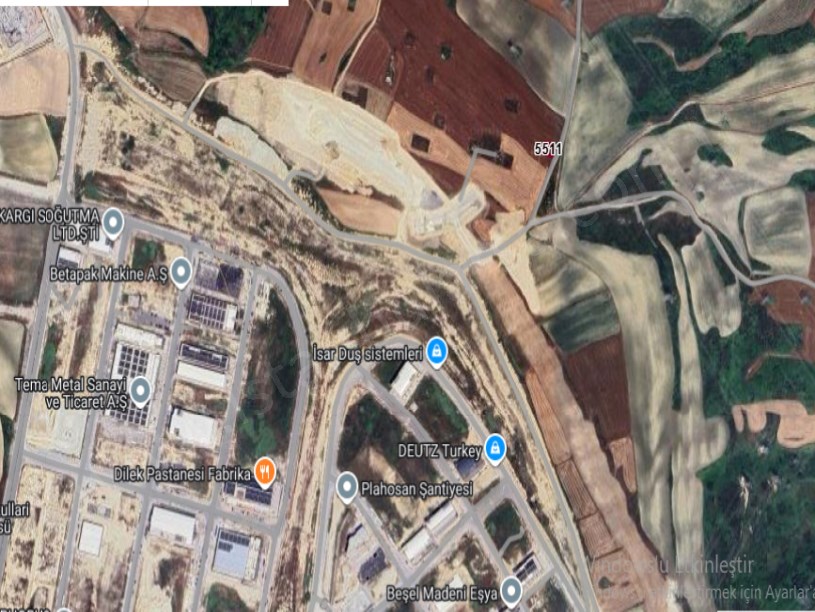 Arnavutköy Sazlıbosna Satılık Arsa , 323 M2  Yolu Var  Müstakil  