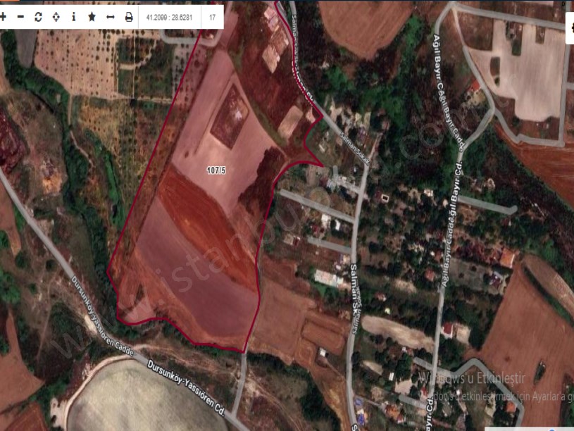 Arnavutköy Dursunköyde Satılık Arsa  , 387 M2 Hisseli Yolu Var Evlerin Yakını 