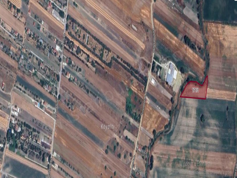 Silivri Çeltik Mah, Satılık Tarla , 4,400 m2 Müstakil Evlerin Yakını 