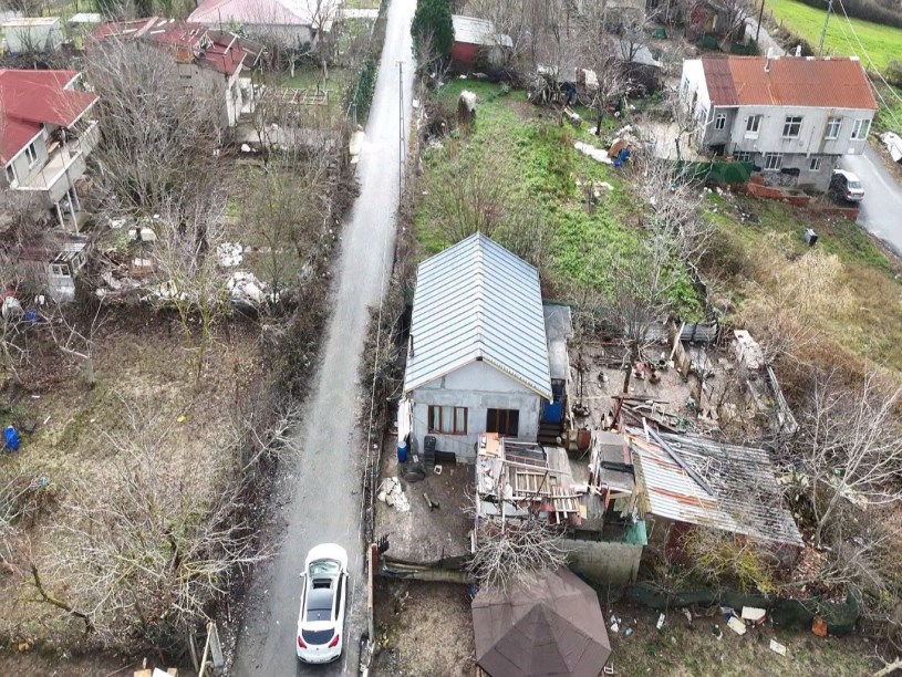Arnavutköy Baklalıda Satılık Müstakil Ev , Merkezde Yapı Kayıt Belgeli Arsası 352 m2 