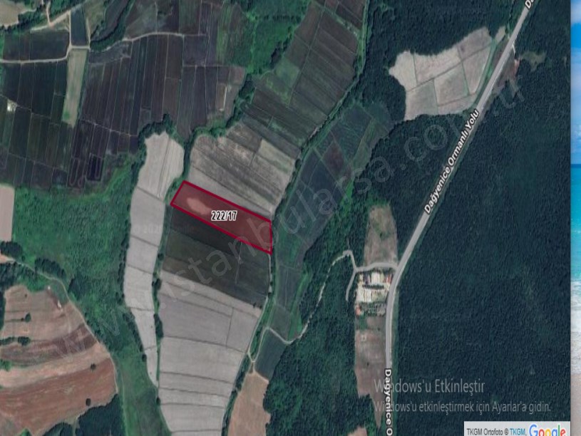 Çatalca Çiftlikköyde Satılık Arsa , 296 M2 Hisseli Yolu Var