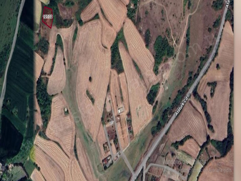  Arnavutköy Boyalıkta Satılık Arsa  , 350 m2 Hisseli 3 Kat İmarlı 