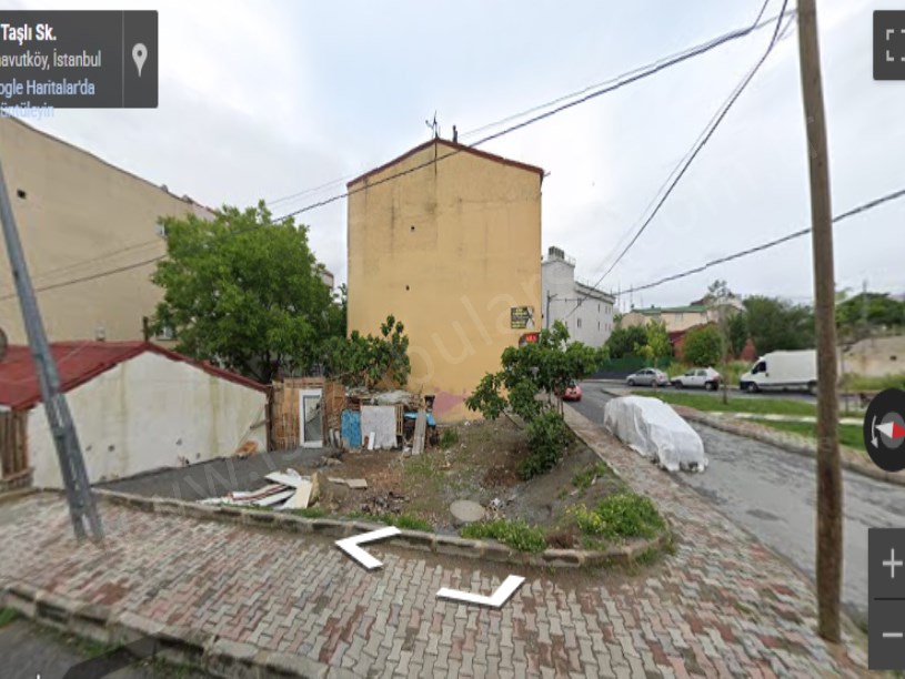 Arnavutköy Mustafa Kemalpaşa Mah Satılık Arsa , 210 m2 4 Kat İmarlı Köşe Başı