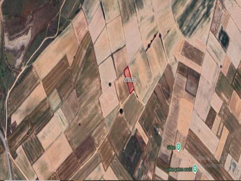 Tekirdağ Saray Kurtderede Satılık Arsa , 735 M2 Hisseli Yolu Var 