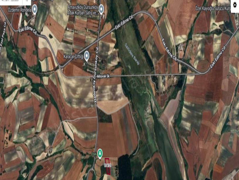 Arnavutköy Dursunköyde Satılık Tarla ,  7,814 M2 Müstakil Yolu Var  