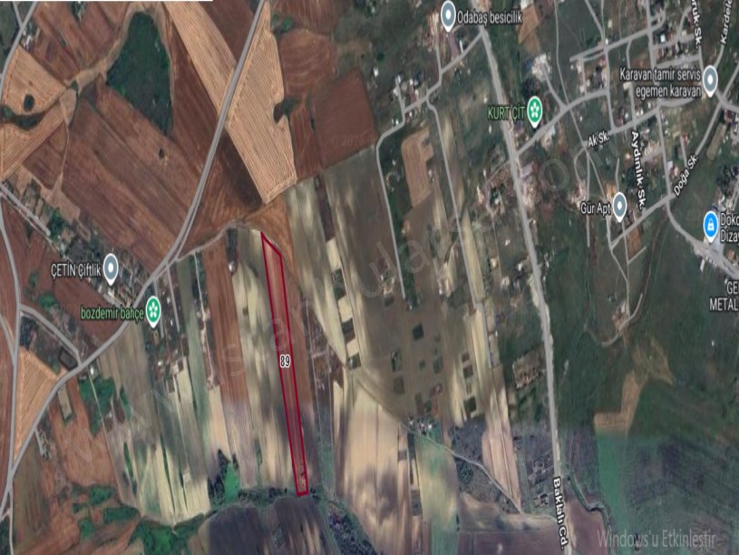 Arnavutköy Haraççıda Satılık Arsa , 500 m2 Yolu Var Hisseli 