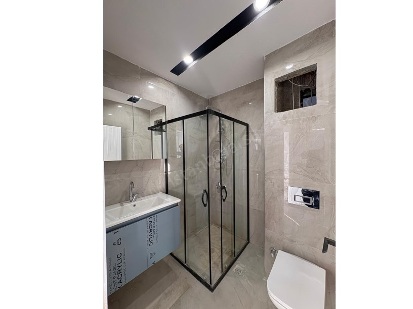 Arnavutköy Merkez Mh Satılık Daire , 2+1 Sıfır Lüks Site İçinde 