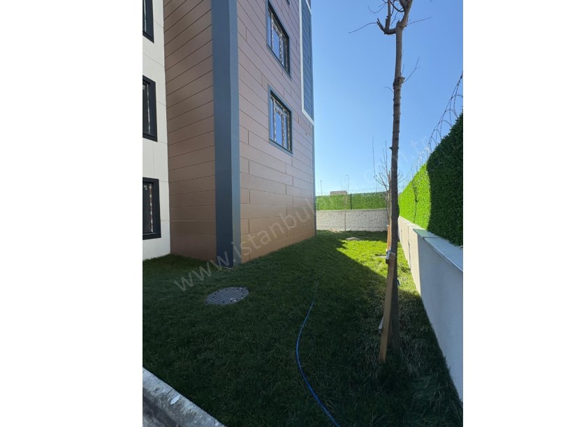 Arnavutköy Merkez Mh Satılık Daire , 2+1 Sıfır Lüks Site İçinde 