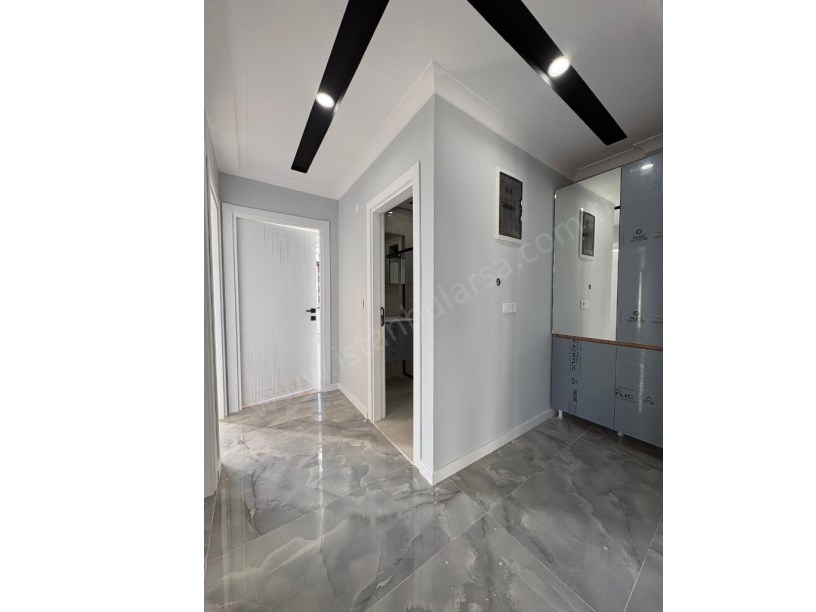 Arnavutköy Merkez Mh Satılık Daire , 2+1 Sıfır Lüks Site İçinde 
