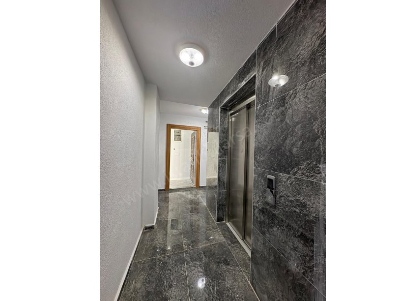 Arnavutköy Merkez Mh Satılık Daire , 2+1 Sıfır Lüks Site İçinde 