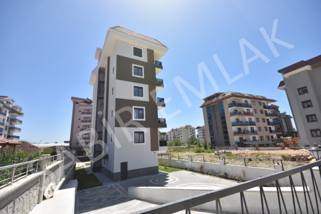 Kestel Mah. Alanya Satılık Daire |  1+1 Oda | 48M2 3.500.000Tl  Krediye Uygun  Eşyalı  | 1. Kat | Klima | 1 Banyo | 1 Yatak Odası Resim-3