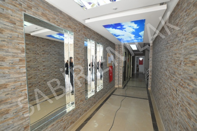 Mahmutlar Mah. Alanya Kiralık Ofis |  2+0 Oda | 60M2 Aylık 20.000Tl Eşyalı  | 5. Kat | Klima | 1 Banyo | 2 Yatak Odası Resim-4