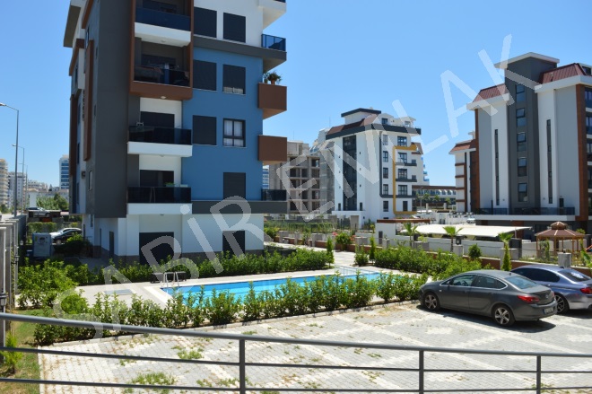 Kestel Mah. Alanya Satılık Daire |  3+1 Oda | 165M2 255.000€ Eşyalı  | Bahçe Dubleksi | Klima | 2 Banyo | 3 Yatak Odası Resim-5