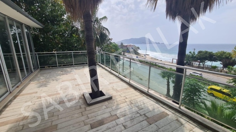 Dinek Mah. Alanya Kiralık Otel |  2200M2 Yıllık 300.000€ Resim-3