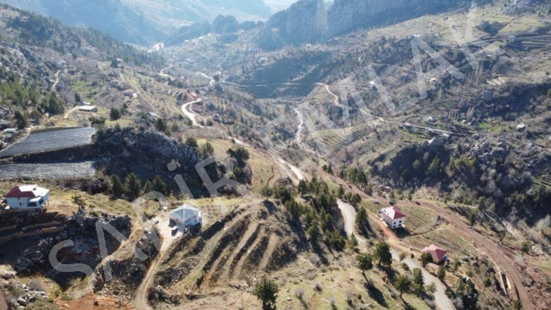 Şıhlar Mah. Alanya Satılık Tarla |  1461M2 1.100.000Tl Resim-1