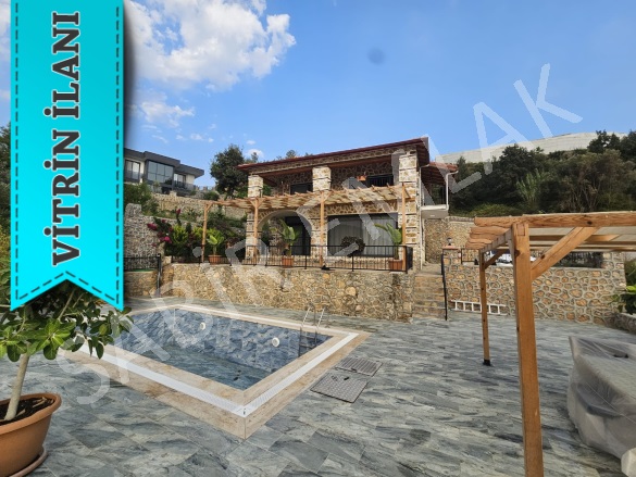 Kargıcak Mah. Alanya Satılık Müstakil Ev |  3+1 Oda | 510M2 625.000€ Eşyalı  | Villa | Klima | 4 Banyo | 3 Yatak Odası Resim-2