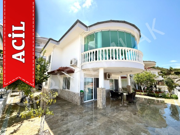 Kargıcak Mah. Alanya Acil Satılık Villa |  3+1 Oda | 240M2 225.000€  Krediye Uygun  Eşyalı  | Villa | Klima | 3 Banyo | 3 Yatak Odası Resim-3