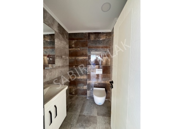 Mahmutlar Mah. Alanya Kiralık Daire |  2+1 Oda | 120M2 Aylık 23.000Tl | 9. Kat | Klima | 2 Banyo | 2 Yatak Odası Resim-2