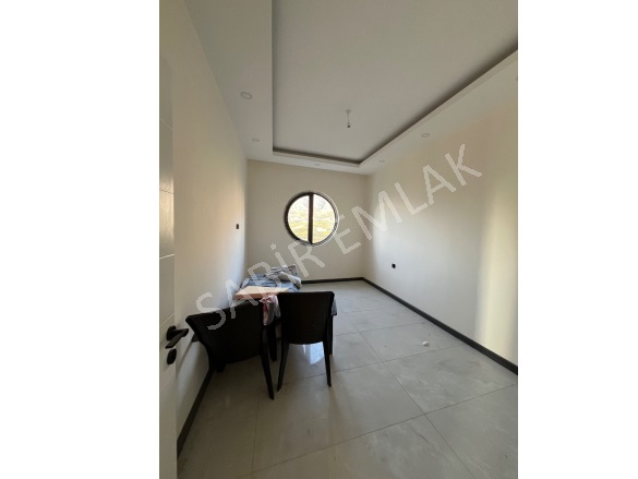Mahmutlar Mah. Alanya Kiralık Daire |  2+1 Oda | 120M2 Aylık 23.000Tl | 9. Kat | Klima | 2 Banyo | 2 Yatak Odası Resim-3