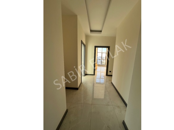 Mahmutlar Mah. Alanya Kiralık Daire |  2+1 Oda | 120M2 Aylık 23.000Tl | 9. Kat | Klima | 2 Banyo | 2 Yatak Odası Resim-4