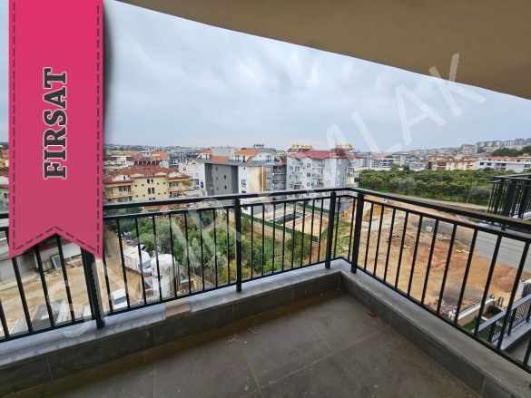 Alanya Oba Satılık Daire 2+1 Site içerisinde Mah