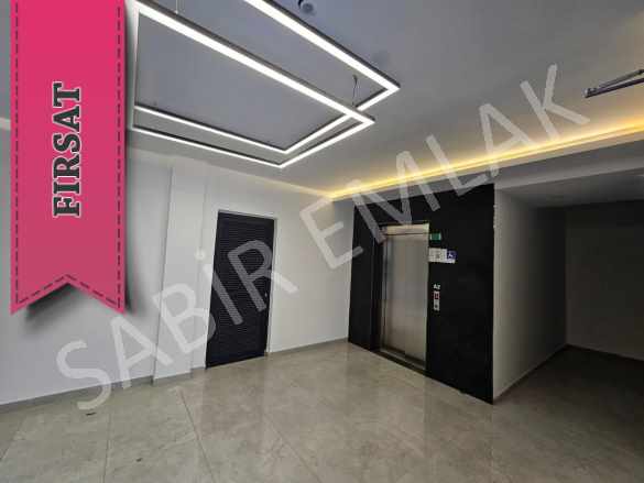 Alanya Oba Çarşamba Kiralık Daire 2+1 Havuzlu Mah