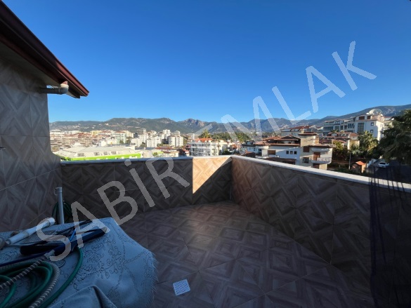 Kestel Mah. Alanya Kiralık Daire |  3+1 Oda | 170M2 Aylık 30.000Tl | 3. Kat | Klima | 2 Banyo | 3 Yatak Odası Resim-3