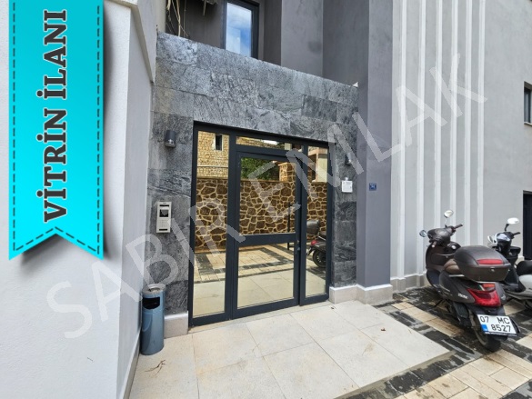 Oba Mah. Alanya Kiralık Daire |  1+1 Oda | 55M2 Aylık 15.000Tl | 3. Kat | Klima | 1 Banyo | 1 Yatak Odası Resim-2