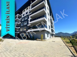 Alanya Çıplaklı Mah. Satılık Daire 2+1 120 M2 | 3. Kat | Klima | 2 Banyo | 2 Yatak Odası