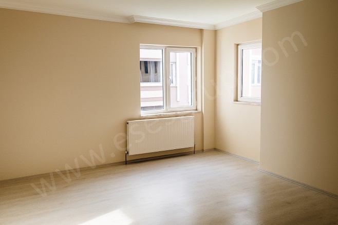 Merkez Mah. Eyüpsultan Satılık Daire |  2+1 Oda | 137M2 11.200.000Tl  Krediye Uygun  | Bahçe Katı | Doğalgaz(Kombi) | 1 Banyo | 1 Yatak Odası Resim-3