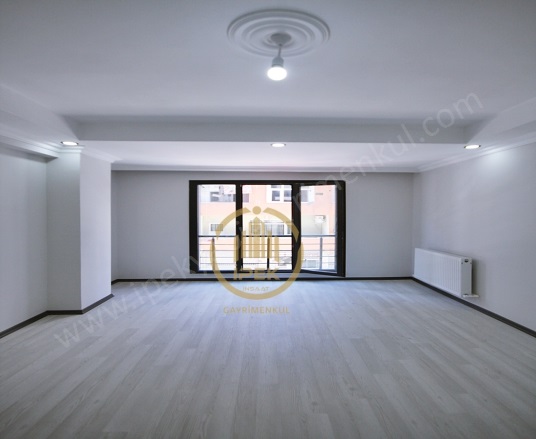 İncirtepe Mah. Esenyurt Satılık Daire |  2+1 Oda | 120M2 2.685.000Tl  Krediye Uygun  | 2. Kat | Doğalgaz(Kombi) | 1 Banyo | 2 Yatak Odası Resim-1