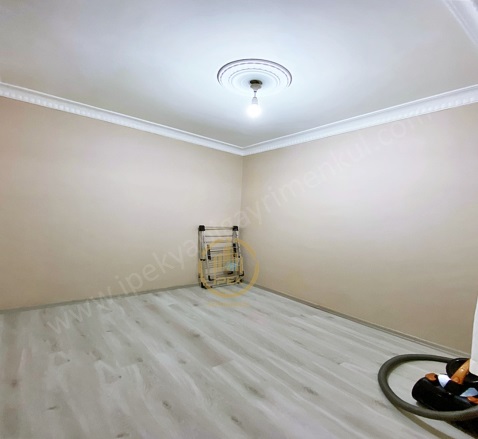 Pınar Mah. Esenyurt Satılık Daire |  2+1 Oda | 110M2 2.525.000Tl  Krediye Uygun  | 1. Kat | Doğalgaz(Kombi) | 1 Banyo | 2 Yatak Odası Resim-5