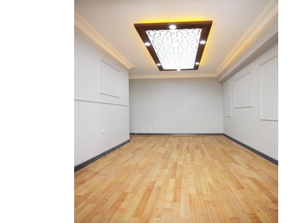 Güzelyurt Mah. Esenyurt Satılık Daire |  2+1 Oda | 120M2 800.000Tl  Krediye Uygun  | 2. Kat | Doğalgaz(Kombi) | 1 Banyo | 2 Yatak Odası Resim-4