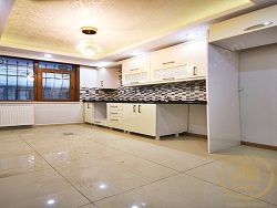 Esenyurt Mehterçeşme Mah. Satılık Daire 2+1 125 M2 | Yüksek Giriş | Doğalgaz(Kombi) | 1 Banyo | 2 Yatak Odası