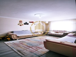 Esenyurt Güzelyurt Mah. Satılık Daire 2+1 135 M2 | 1. Kat | Doğalgaz(Kombi) | 2 Banyo | 2 Yatak Odası