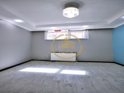 Esenyurt Cumhuriyet Mah. Satılık Daire 2+1 125 M2 | Giriş Katı | Doğalgaz(Kombi) | 2 Banyo | 2 Yatak Odası