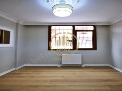 Esenyurt Mehterçeşme Mah. Satılık Daire 2+1 120 M2 | Giriş Katı | Doğalgaz(Kombi) | 2 Banyo | 2 Yatak Odası