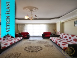 Esenyurt Güzelyurt Mah. Satılık Bina 2+1 120 M2 | 3. Kat | Doğalgaz(Kombi) | 1 Banyo | 2 Yatak Odası