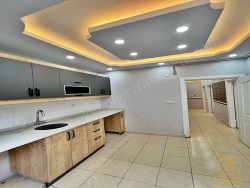 Esenyurt Güzelyurt Mah. Satılık Daire 2+1 110 M2 | Bahçe Katı | Doğalgaz(Kombi) | 1 Banyo | 2 Yatak Odası