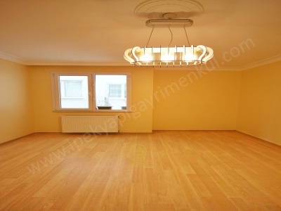 İpek İnşaattan Metrobüse Ve Marmara Parka Yürüme Mesafesinde Muhteşem Genişliklikte Fırsat !!! 2+1 Satılık Daire Beylikdüzü Beylikdüzüosb Mah