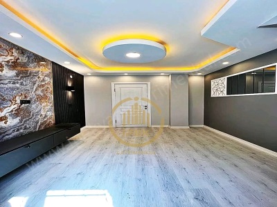 İpekten Emsallerin Altında Yatırımcılara Özel 2+1 Baheçkat Satılık Daire Esenyurt Yeşilkent Mah