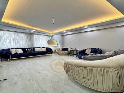 Beylikdüzü İpek İnşaattan Ana Cadde Üzerinde Kelepir Fiyata 2+1 Arakat Satılık Daire Esenyurt Çınar Mah